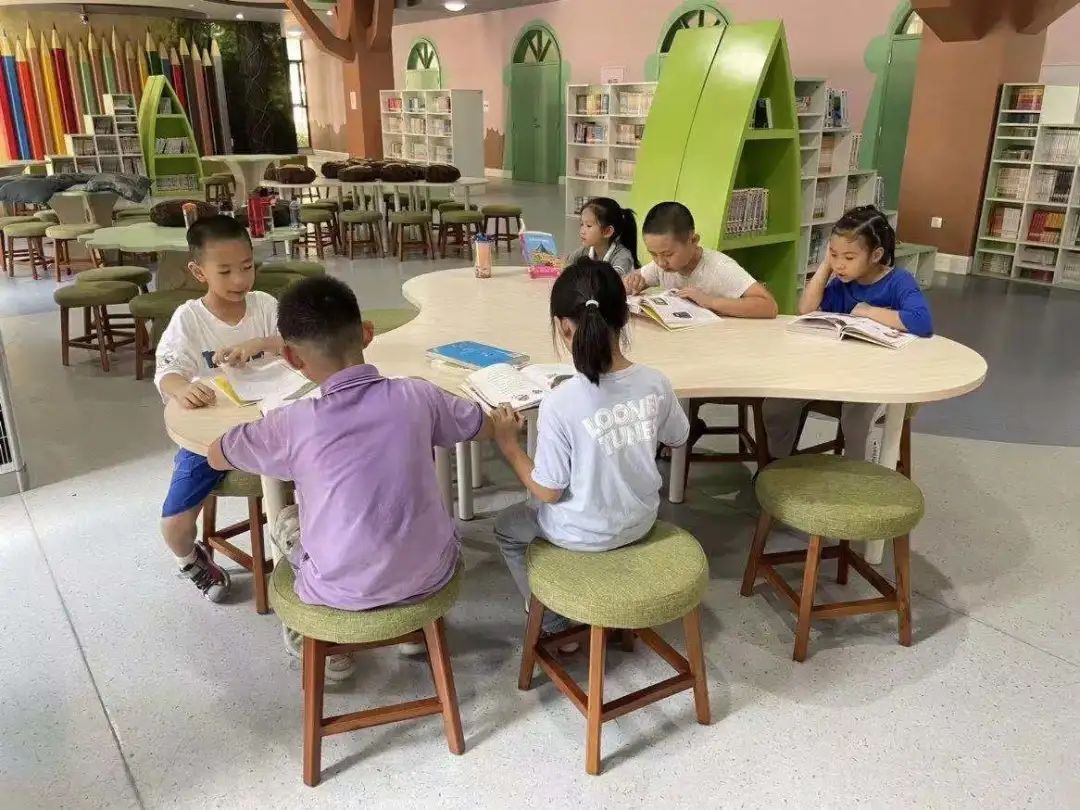 今年暑假,成都试点开展小学生托管服务!这些区已经开始