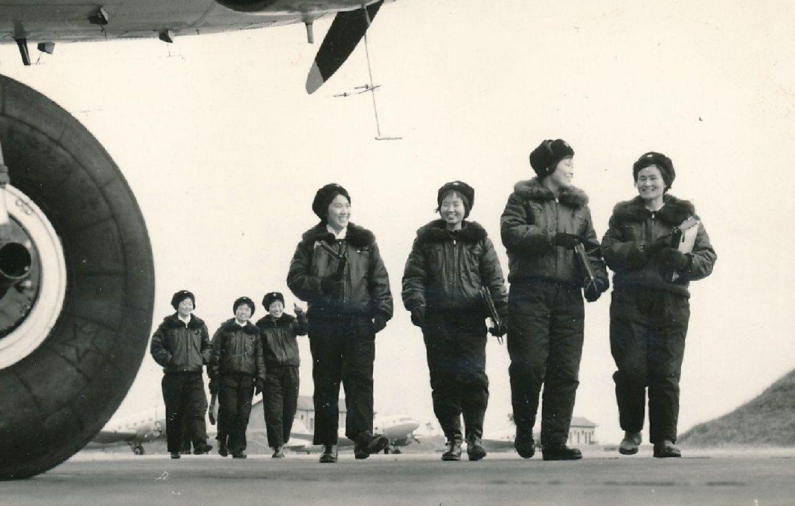 1990年,空军败类王宝玉驾机叛逃苏联,最后下场让人拍手称快!