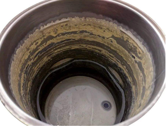 "茶垢,水垢"太难去除怎么办?教你这样做,污垢自动脱落!