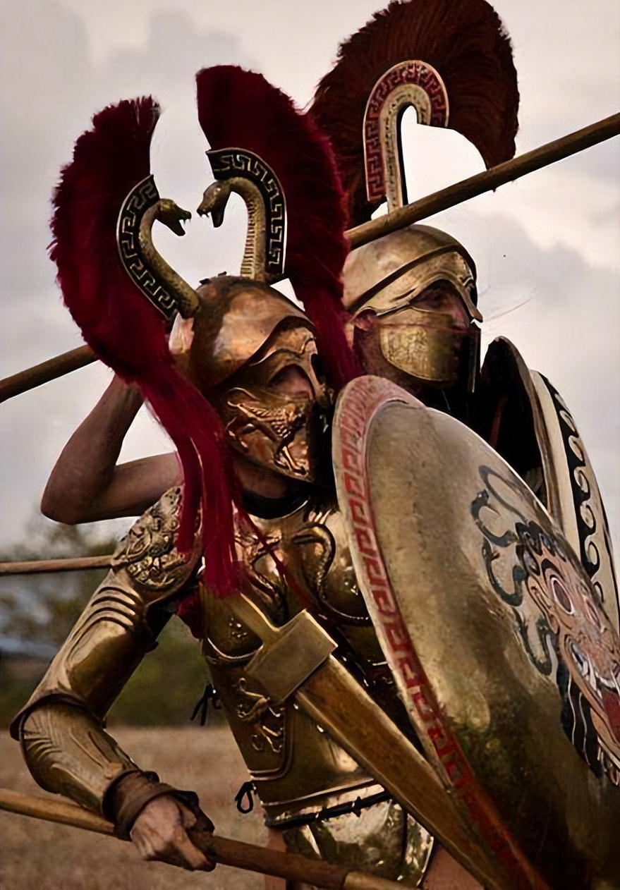 古希腊重装步兵体制的形成与发展