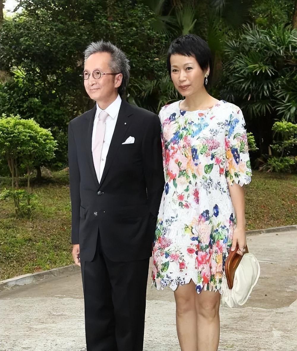 叶童自曝遭马天宇嫌弃年龄:私下里不说话,主动加吻戏也无济于事