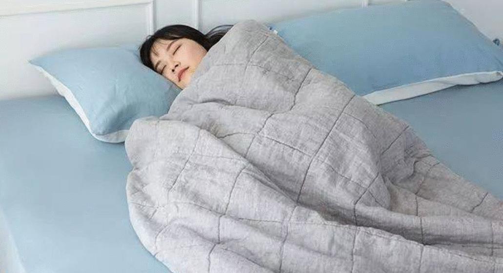 公布女人糟蹋子宫的行为,抽烟排名垫底,劝你尽量控制住
