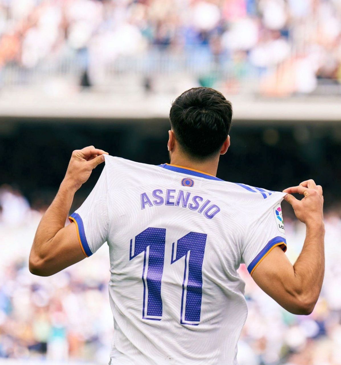 图灵快报:据知名媒体人透露,皇马希望在今年夏天卖掉马尔科·阿森西奥