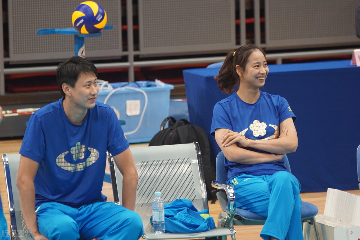 "山岸茜"!菲律宾站日本女排新阵容中自由人惊现"王茜"同名款