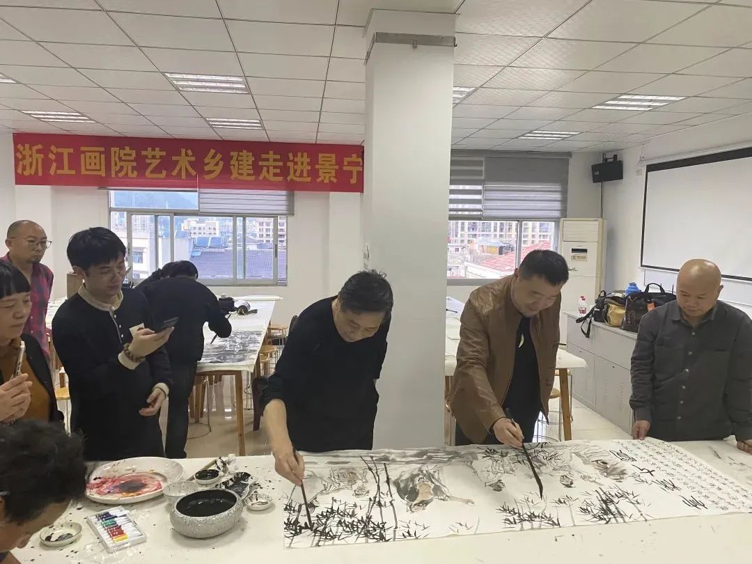 浙江画院赴景宁开展艺术乡建及采风活动