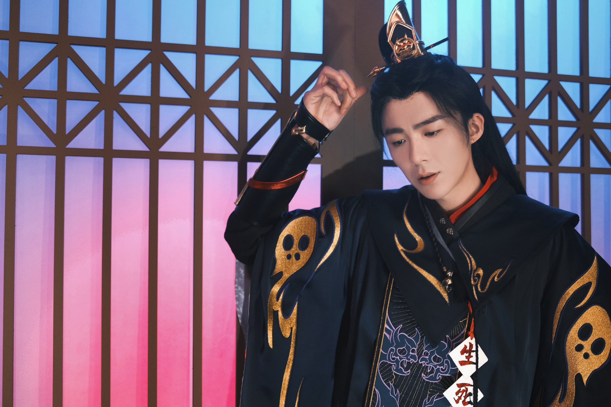 被刘宇宁圈粉了,古风造型酷飒十足,你见过这么帅的陆判吗?