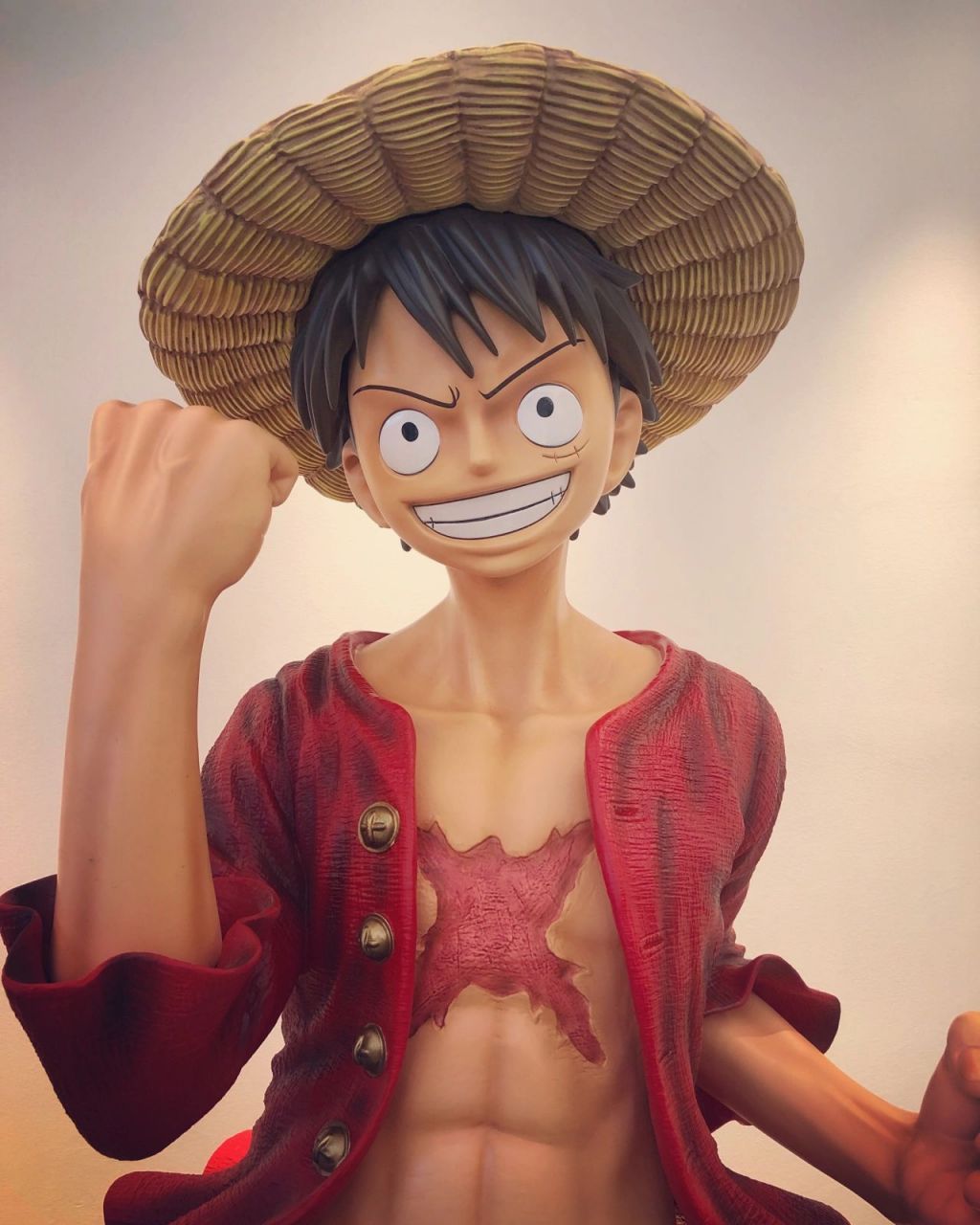 luffy 1:1雕塑 路飞2年以后掌握了三色霸气,继续向onepiece进发 蒙奇