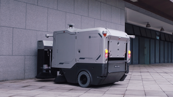 新品发布 i 坎德拉智能科技阳光s200多功能清扫机器人正式亮相