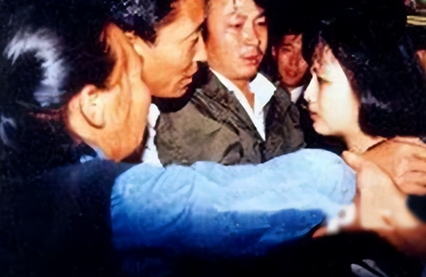 陶静：被称为“中国最美女囚犯”，1991年被判死刑，死时仅有20岁