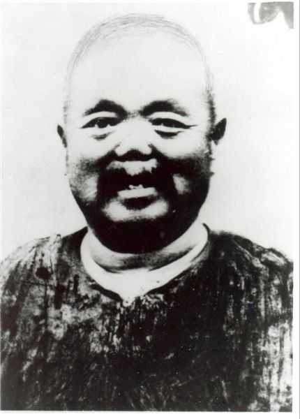 霍元甲和慈禧的保镖比武,2招就转身离去,知情者:对方纹丝未动