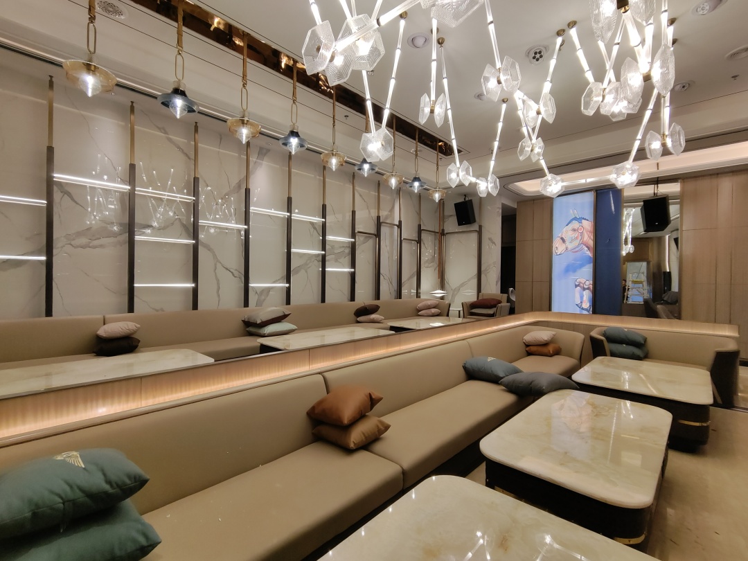 不必喧嚣也能捕捉万众目光:唐龙太极助力美高美高端会所