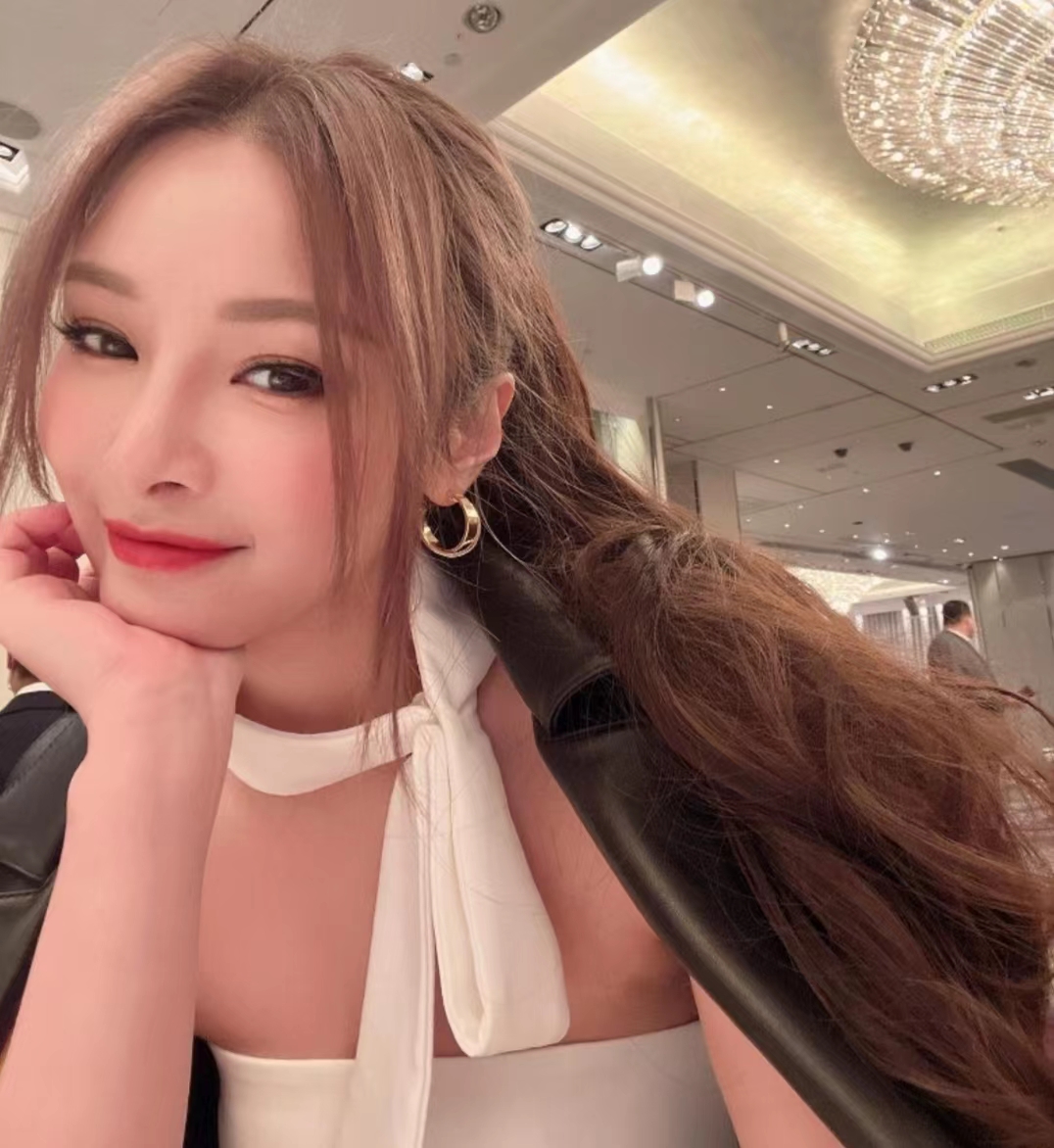 即将约满!蔚雨芯自曝不排除续约,但直言对过往4年发展感失望