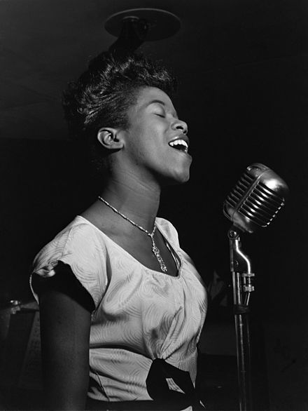 必须知道她!sarah vaughan