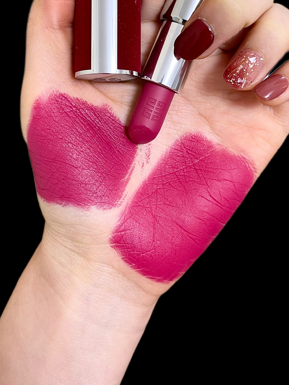 心动一万次 |||纪梵希红丝绒n25 - 这支当时真是盲入的,连试色都没搜