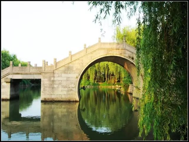 我国最古的悬链线拱石桥 规模:桥长29米,宽4.6米,净跨15.