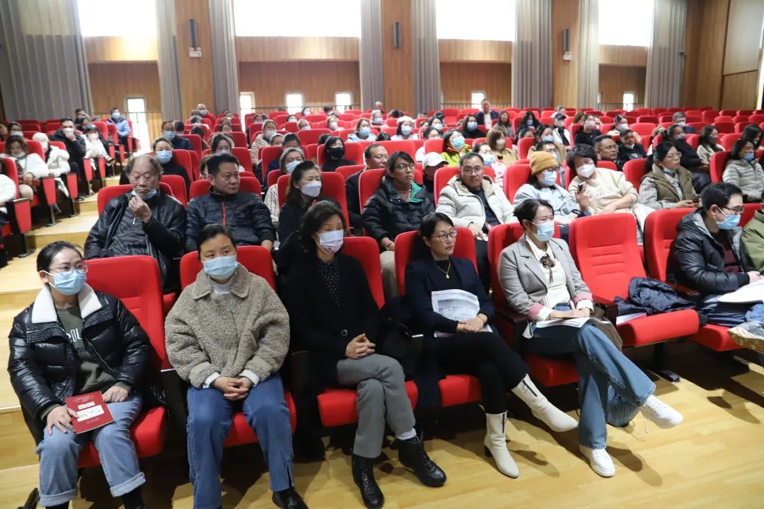 郑北一中举办家长教育讲座