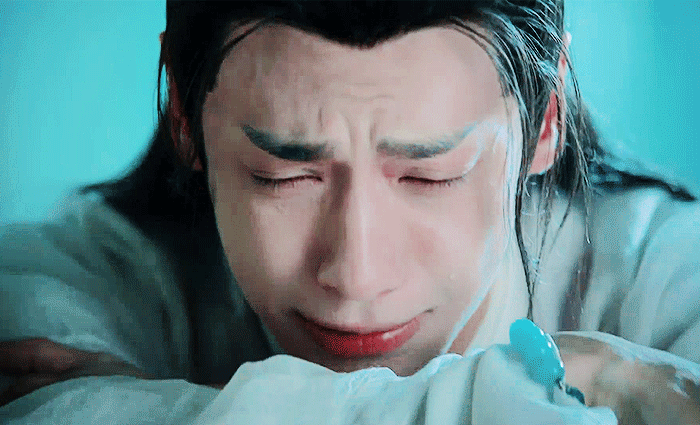 经历过网络暴力的罗云熙瘦的吓人