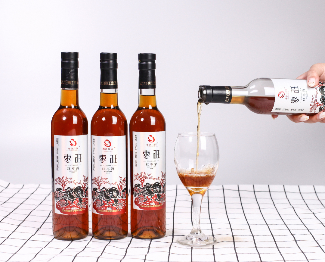 临泽特产——枣旺枣福红枣酒