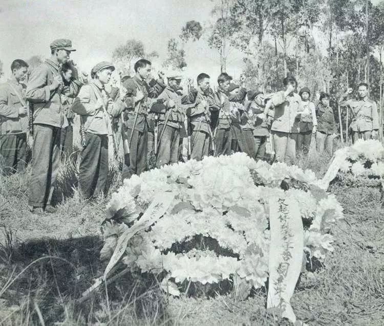 79年自卫反击战2个故事《班长,我要回家》《兄弟们你们还好吗》