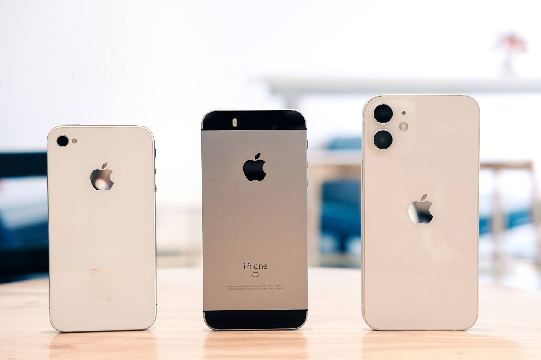 iPhone再好也要慎重，这三款劝你别入坑，如今已被“边缘化”！
