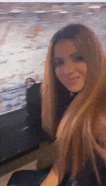 诸多明星也来到现场观战,其中不乏像夏奇拉,"美国景甜"dj khaled,以及