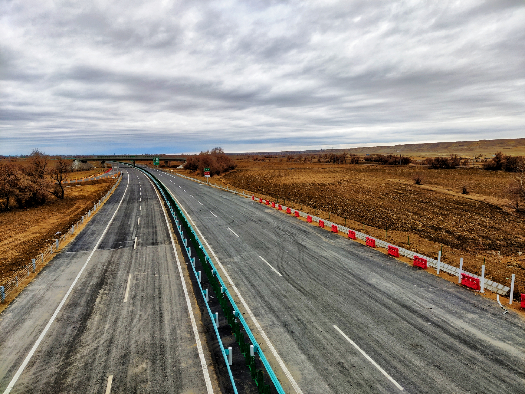 g216线北屯至富蕴一级公路正式通车