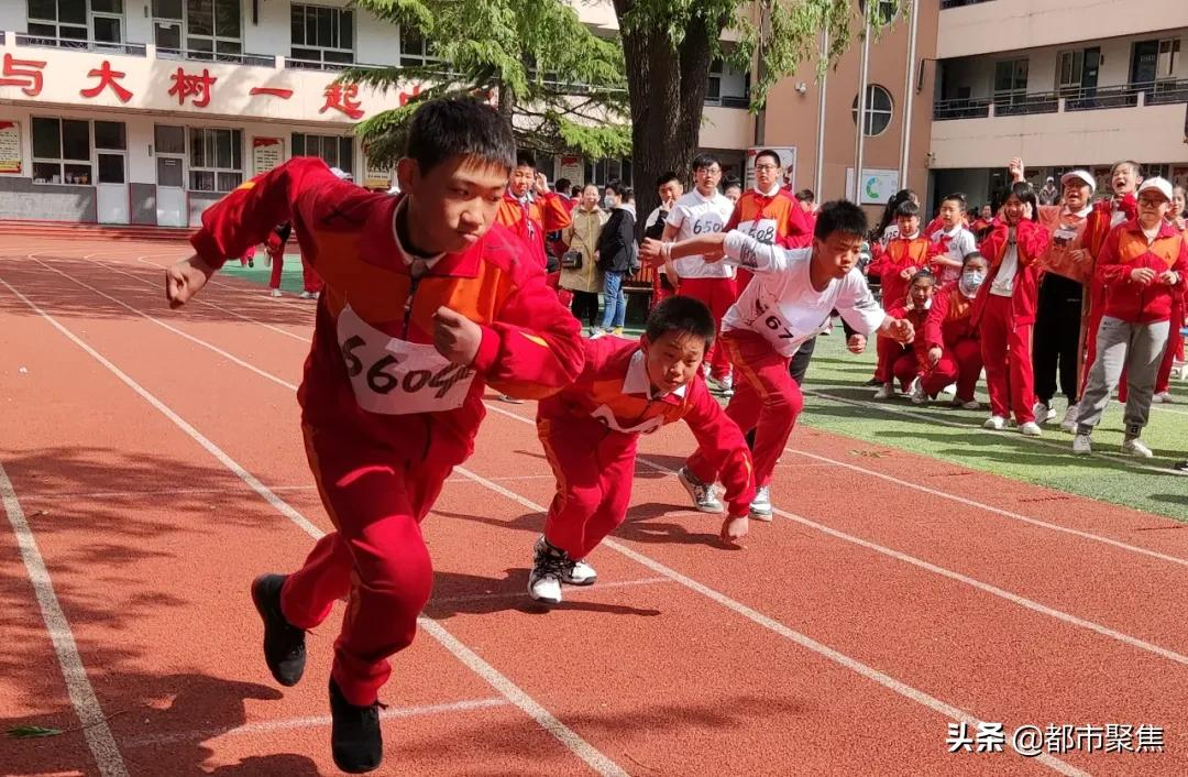 长治市潞州区东街小学春季田径运动会(图2)