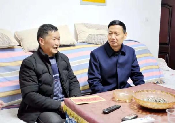 镇巴县委书记赵勇健:扎根巴山十五载,初心不改铸忠诚