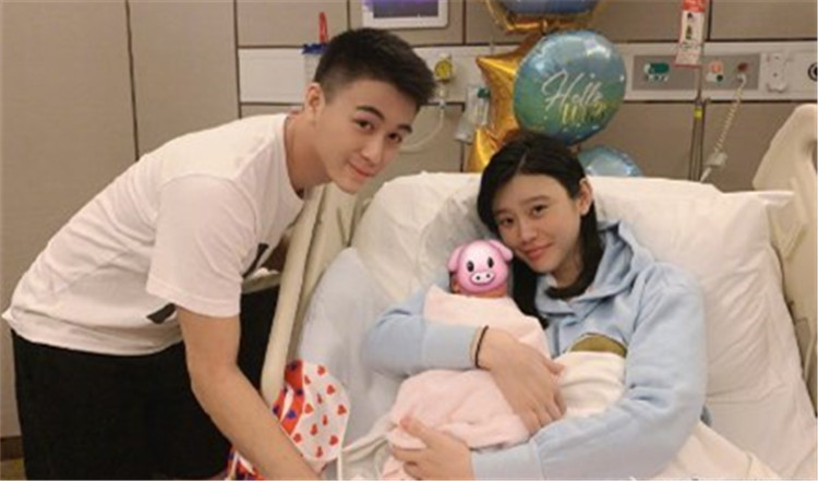 超模奚梦瑶二胎得女,网友祝福:儿女双全