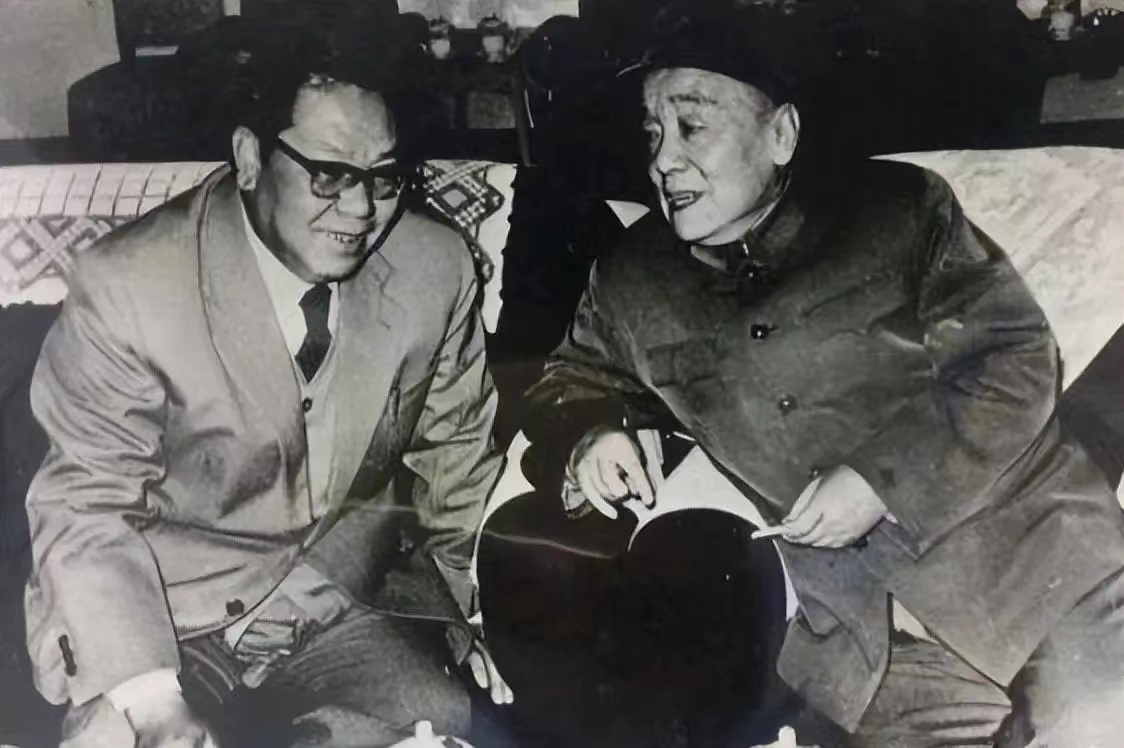 普朝柱:曾担任云南省委书记,被当地人民称为"大爹",享年73岁