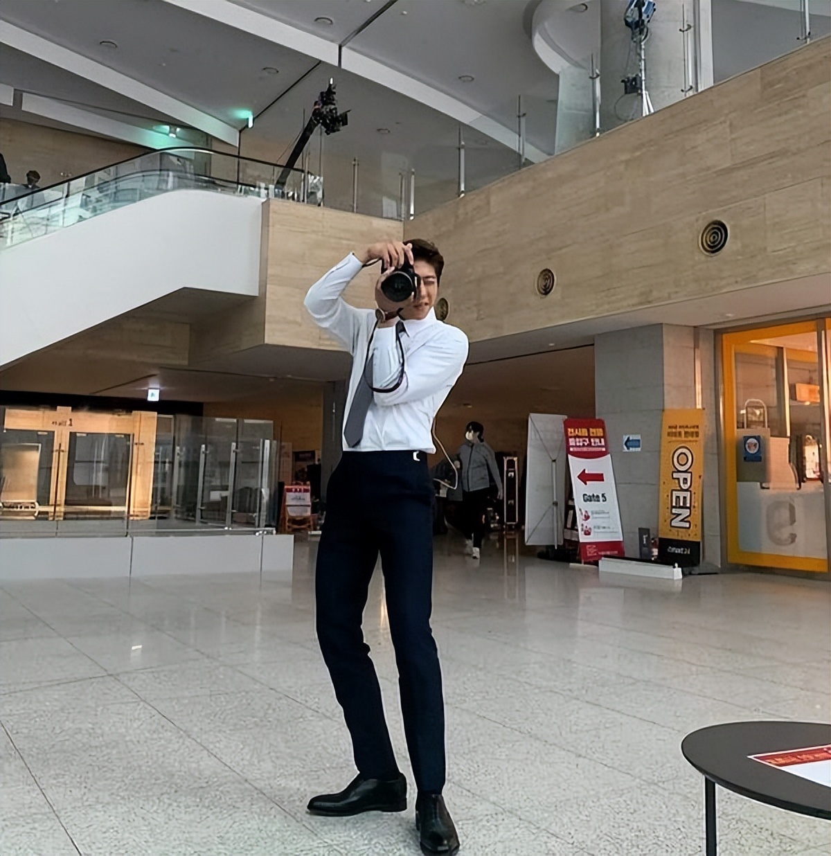 韩剧身高185以上隐藏长腿男神!边佑锡,蔡钟协都有185