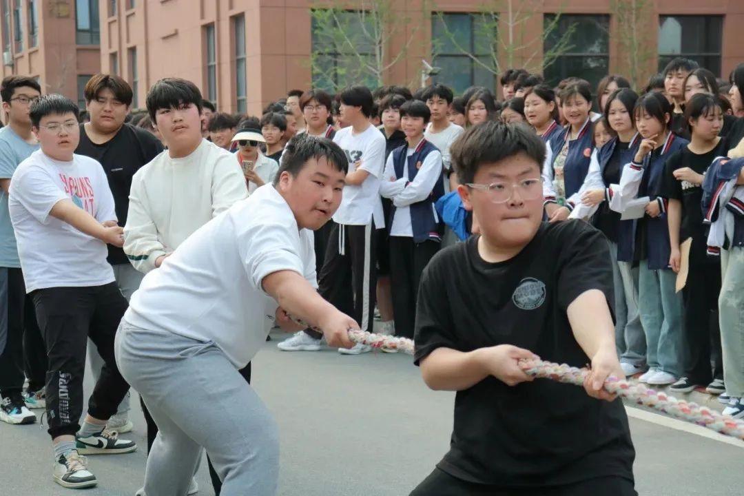 合肥中科信息工程技工学校:校园拔河比赛圆满结束