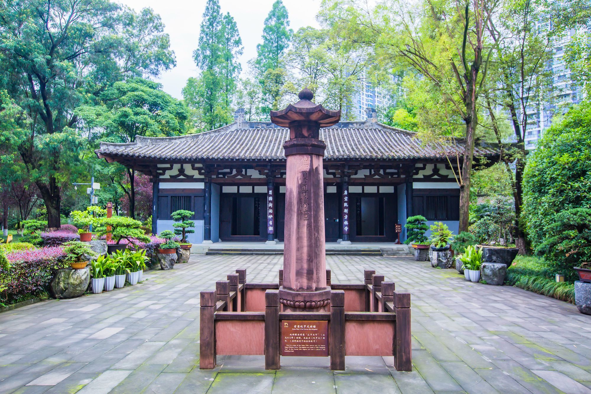 成都有一座永陵,历史悠久,是中国唯一将墓室修筑在地表的帝王陵