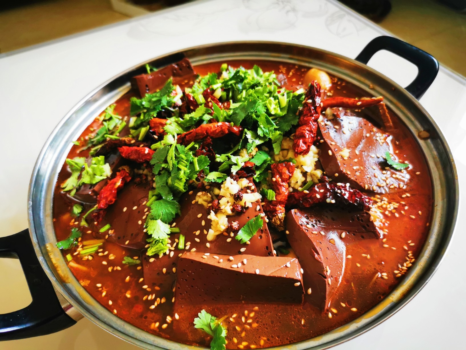 吃完猪血第二天拉出黑便,什么原因?为了家人的健康,不妨看一看