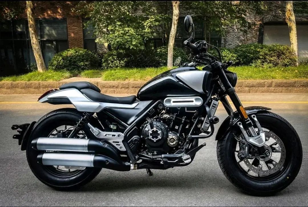 国产大魔王?无极 cu525 高清谍照曝光,细节抢眼!