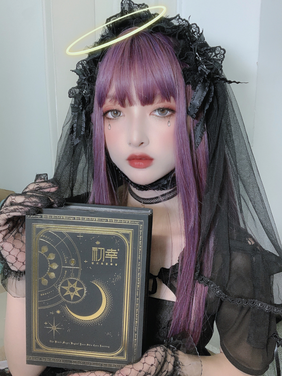 初幸黑魔法和白魔法的华丽组合|让肌肤变得更加美丽 修护黑"魔法",初