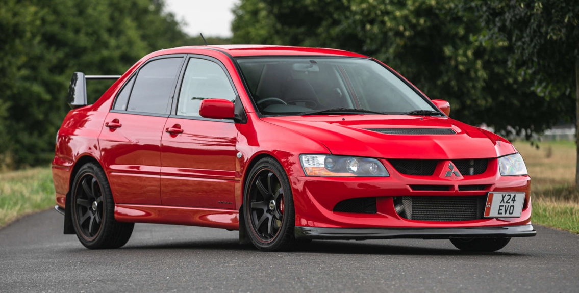 0升排量的红头4g63涡轮增压发动机就有345马力,0-100公里/小时加速在4