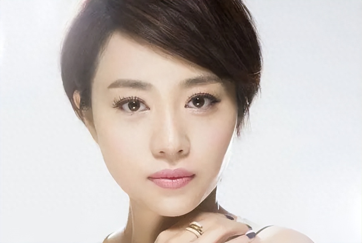 回顾张龄心:坚持不婚不育多年,退休去养老院,如今她反被自己打脸