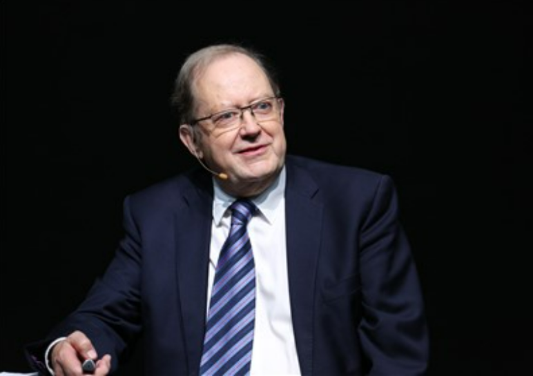 西方国家为何如此害怕中国实现工业化?英国教授罗思义给出答案!