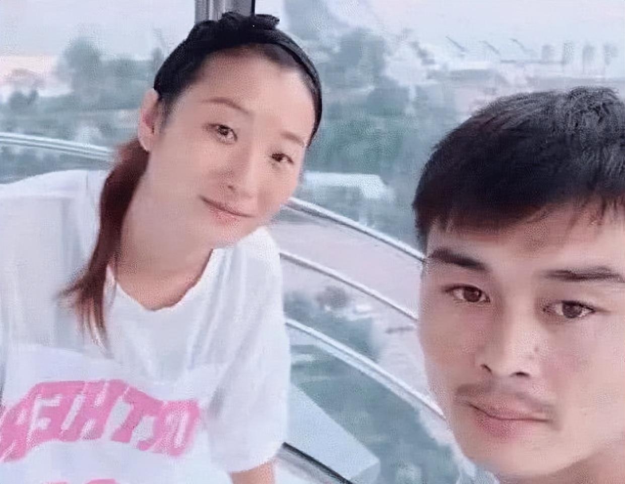 2006年,倪万辉和李婵步入了婚姻的殿堂,开始了两个人共同奋斗的生活