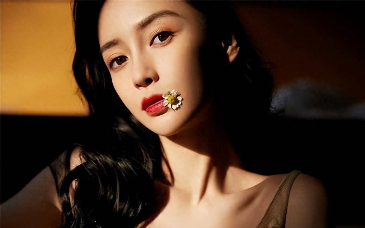 杨颖风波持续升级央视除名后封杀风险大增