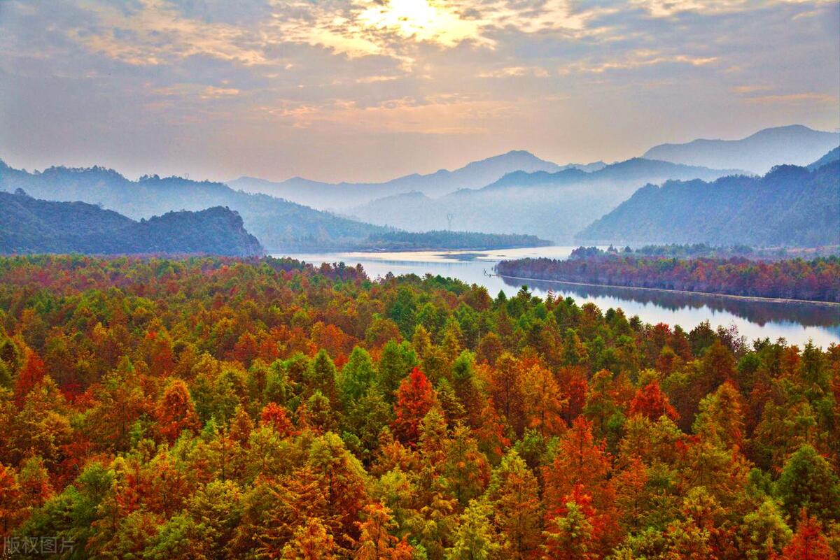 美到开挂,11月值得去的小众宝藏旅行地