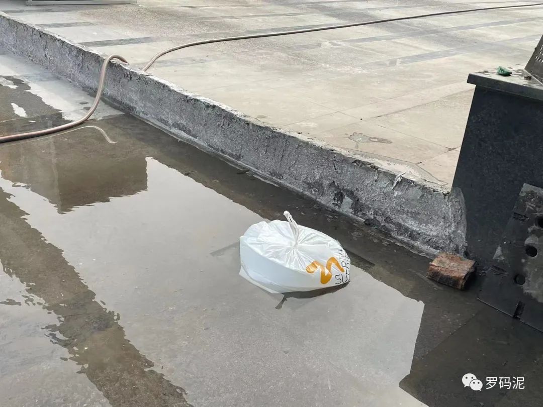 硬核48小时楼顶闭水实验成功好防水无惧挑战