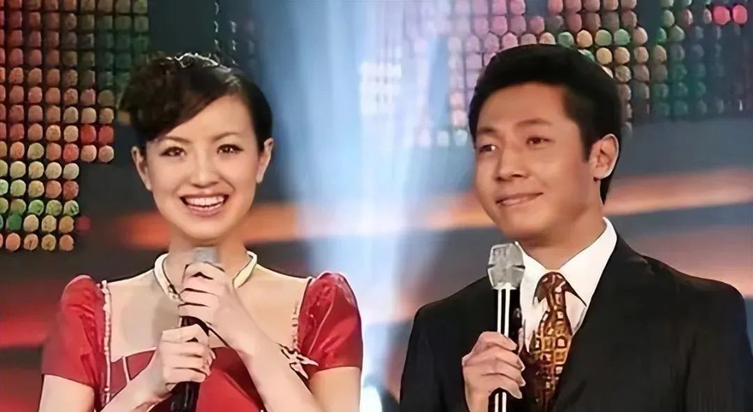 撒贝宁前女友美到犯规!身穿鱼尾裙优雅大方,气质超越章子怡