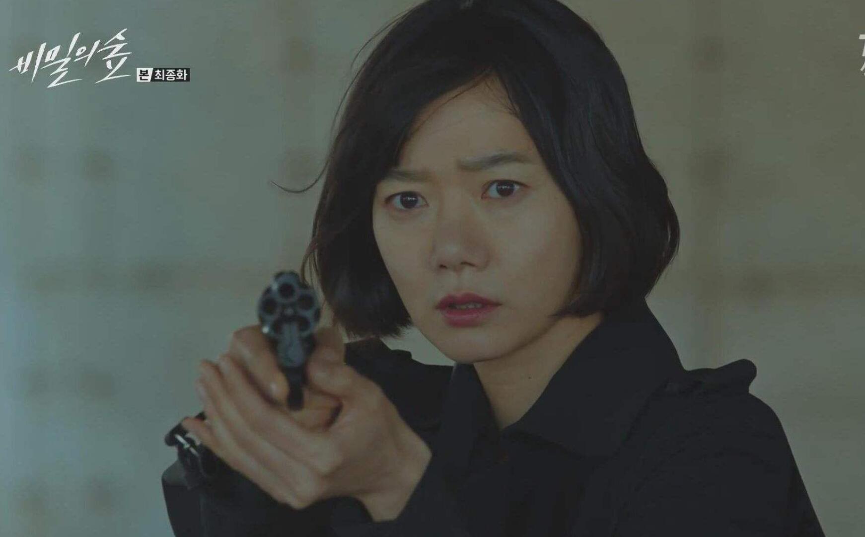 《秘密森林2》终于来了,原班人马再度出演,这部悬疑剧不容错过