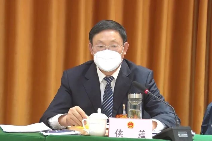 驻马店市委副书记曹新博参加市五届人大一次会议遂平县代表团审议讨论