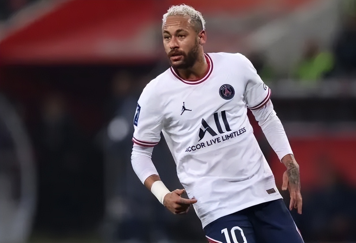 王炸!巴西巨星内马尔官宣加盟利雅得新月,对抗c罗本泽马