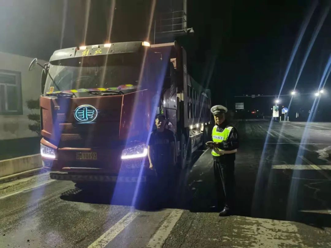 "你好警察节"张志强:一位老交警的忠诚告白