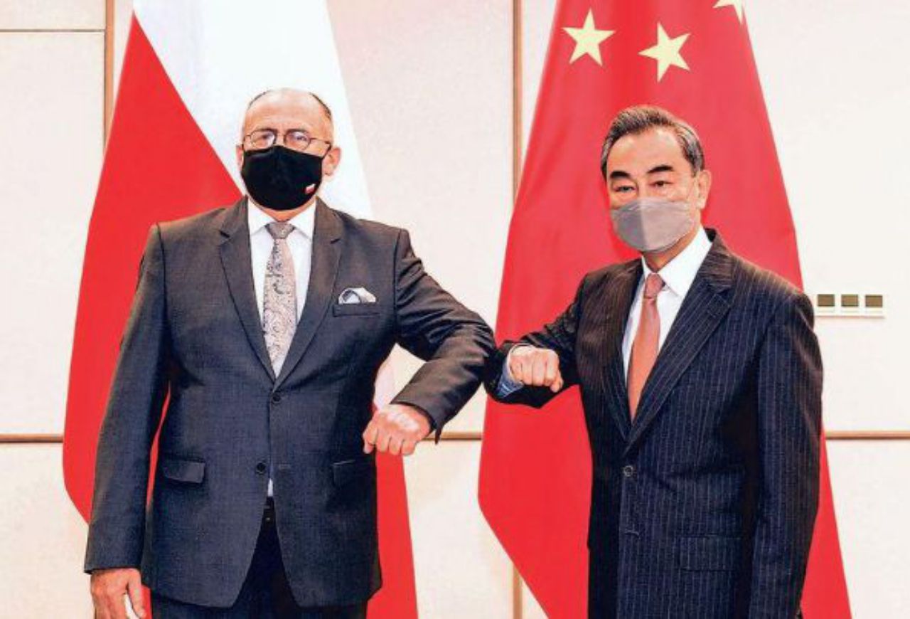 中国的杀鸡儆猴起作用了?波兰外长给立陶宛泼冷水:台湾属于中国