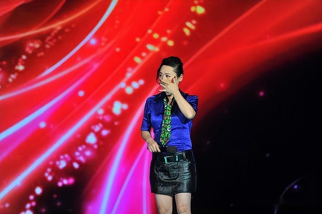 经过一系列的选拔,金炜玲最终进入了16强,可以说这是她复出后取得的